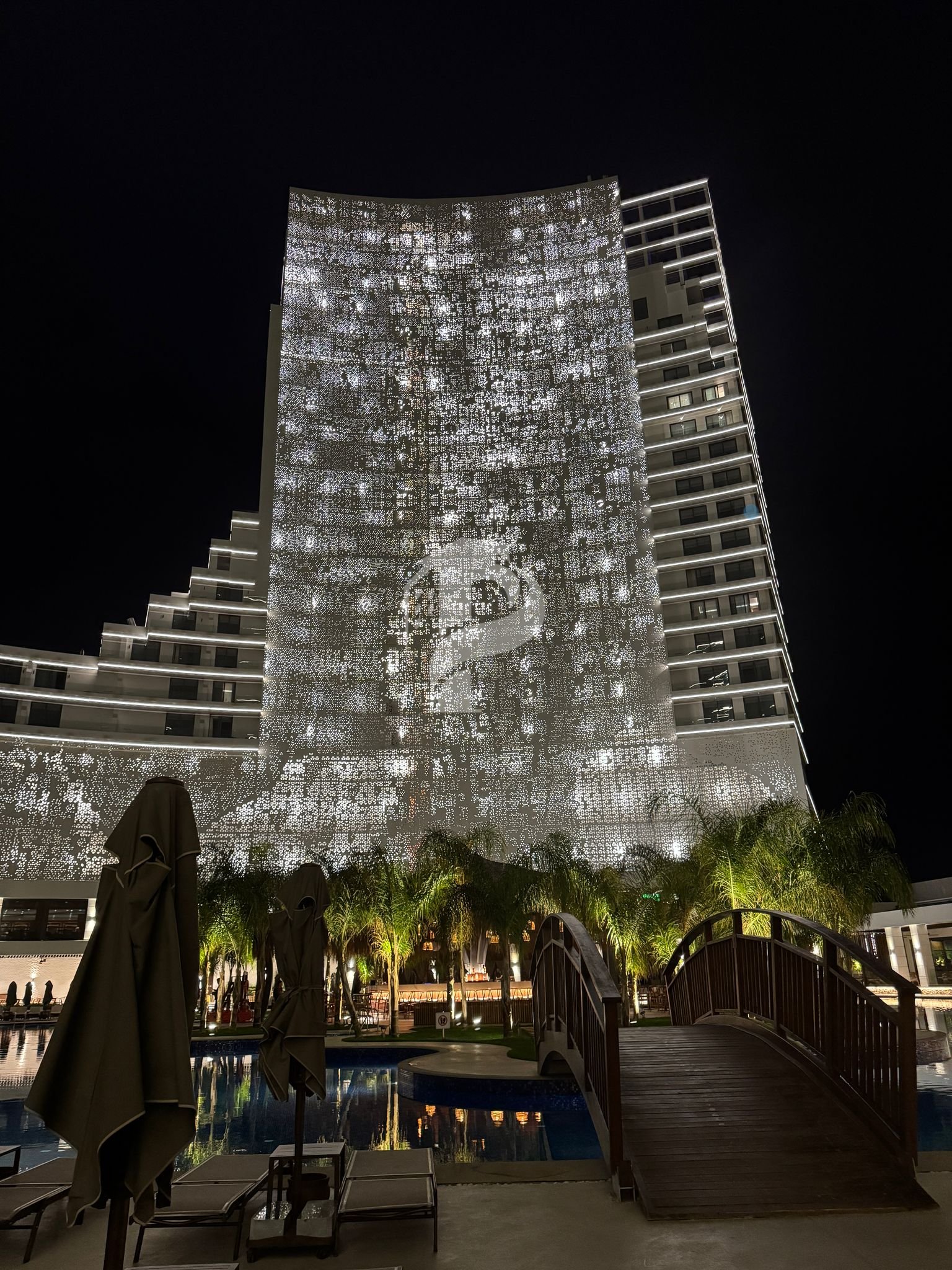 7 Yıldızlı Otel Konseptli 2+1 Daire Satılık – Grand Sapphire Resort, Long Beach, İskele, Kuzey Kıbrıs